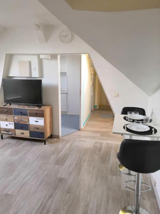 Appartement Saint Thierry Реймс Екстериор снимка